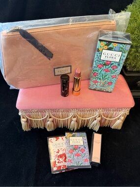 New Gucci Fragrance & Lip Bundle